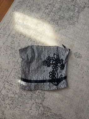 Women's Silver Lace Floral Tube Top